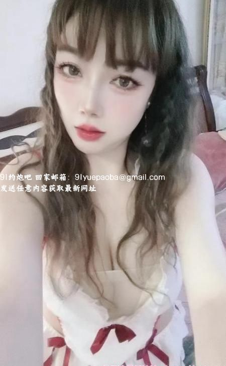 大胸少妇