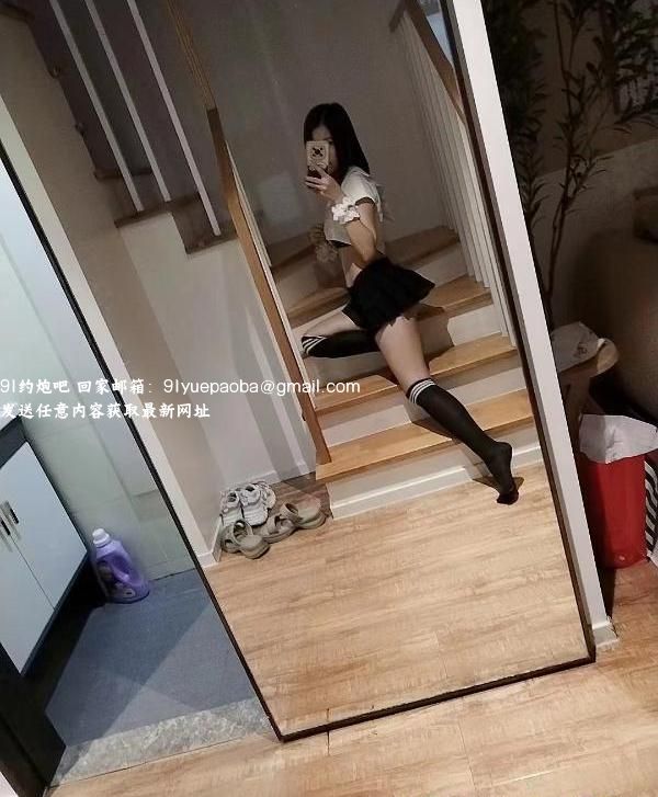 可纯可欲的萝莉