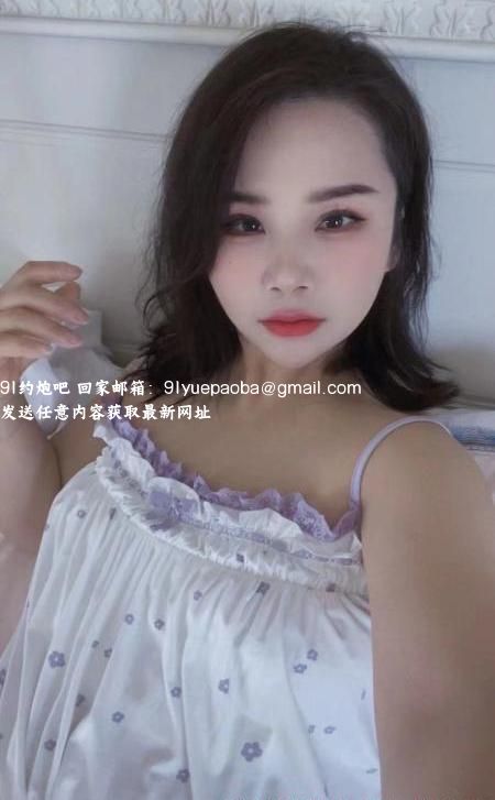 河西大奶小萝莉
