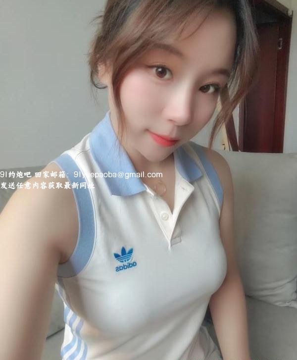 清纯笑笑