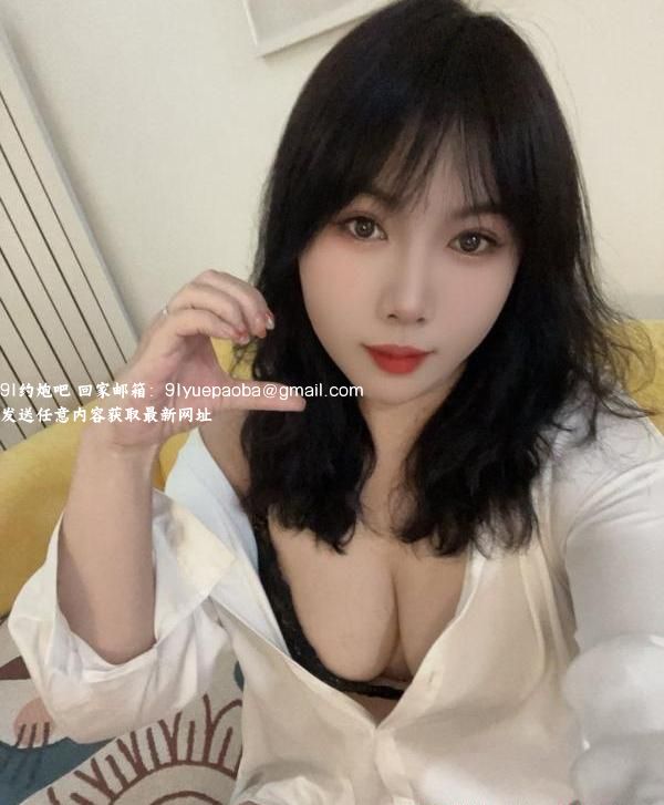 黑丝高跟服务好妹子