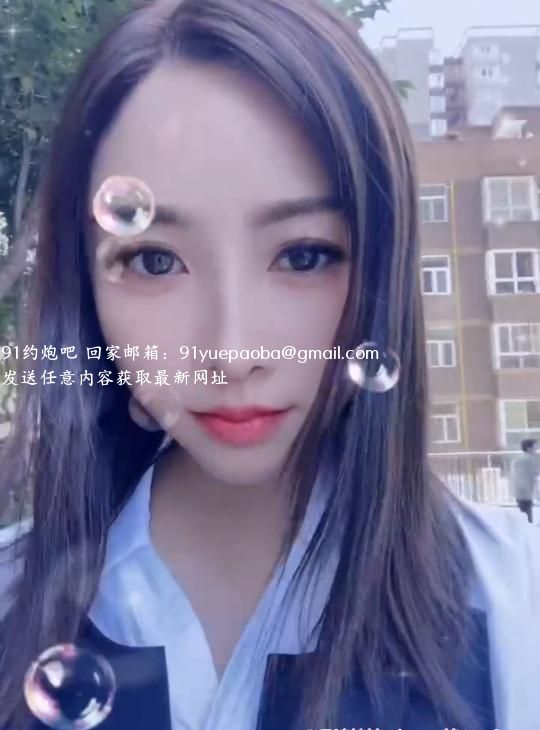 仁和路健身美女小叶子