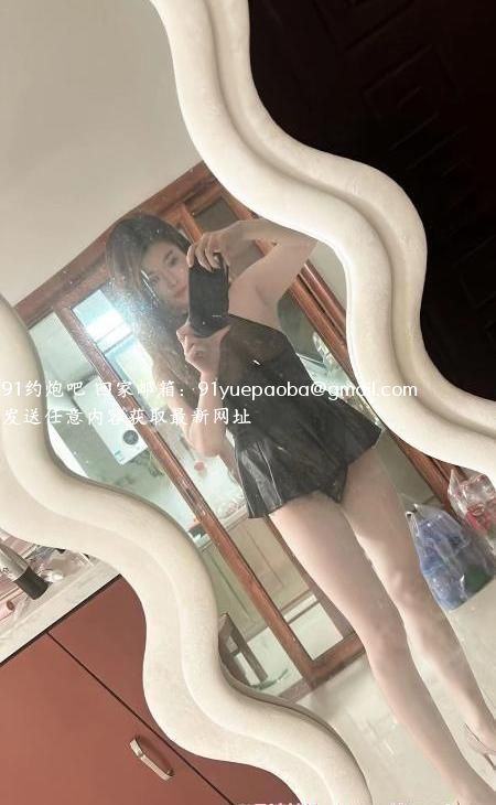 雄楚大道长腿妹妹