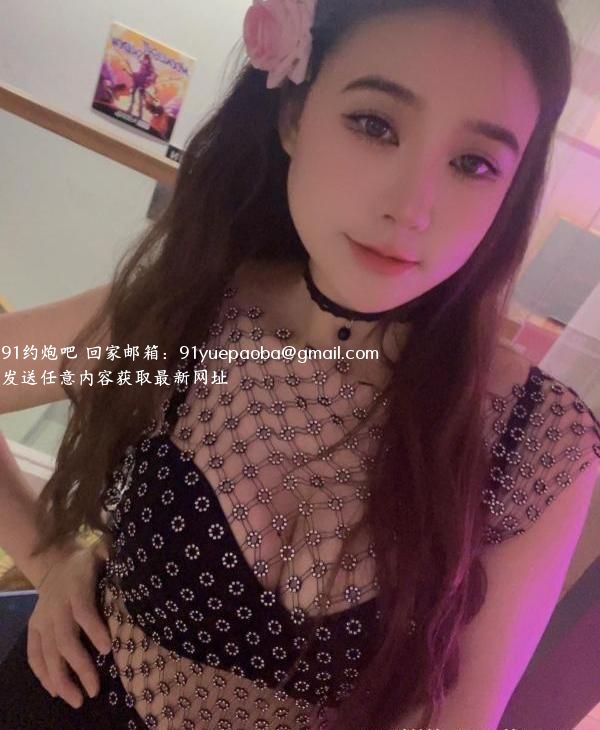 瑶海大奶妹芳芳