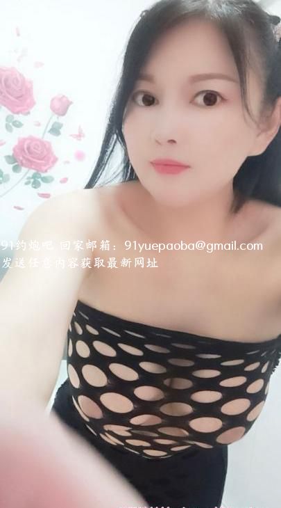虎泉制服大奶骚货