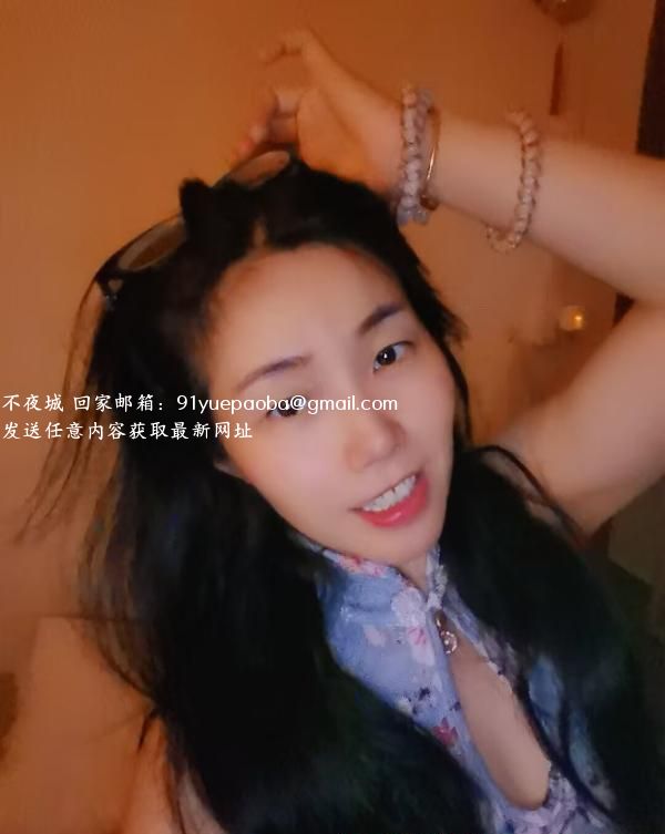 白云小狐狸