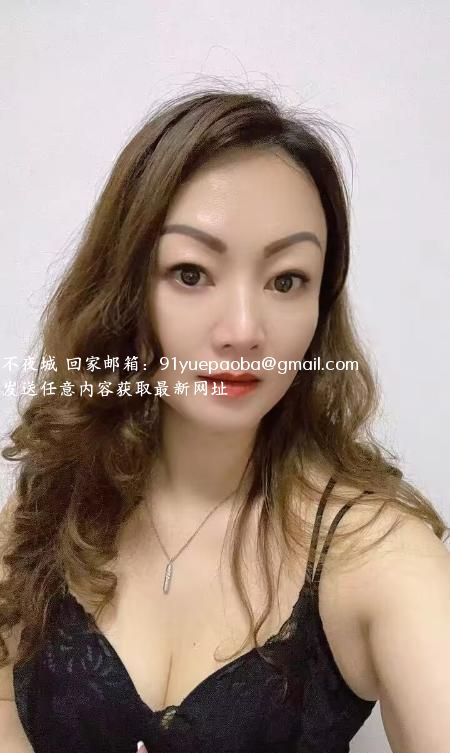 韭菜园笑笑