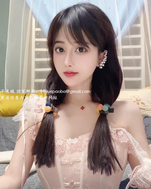 南山性感花卉儿