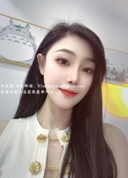 瑜伽老师小七