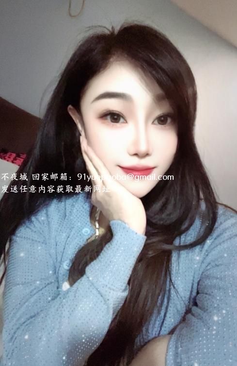 瑜伽老师小七