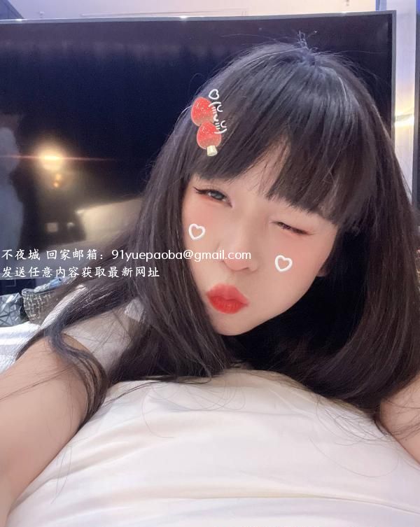 禅城妖娆白哲小女子