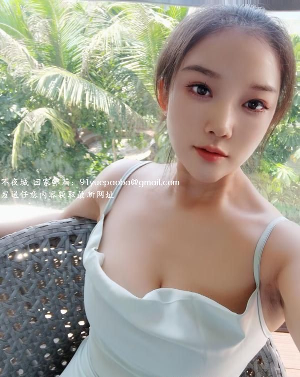 妩媚温柔美少妇
