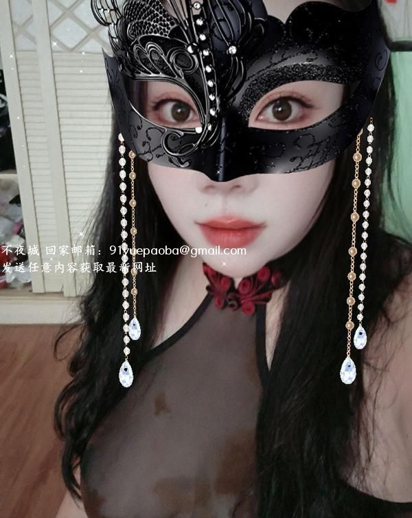 深喉小雪姐姐