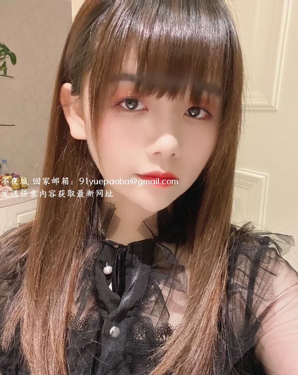 美艳风骚年轻妹子
