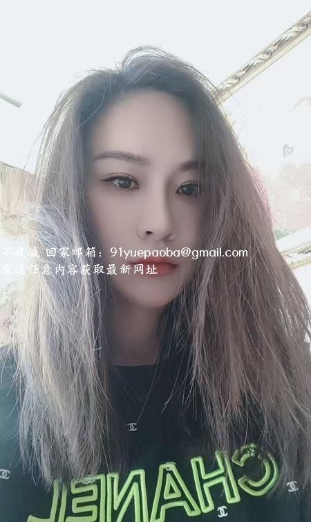天津身材苗条美女美凤