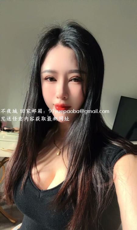 风情万种喷水少妇紫一