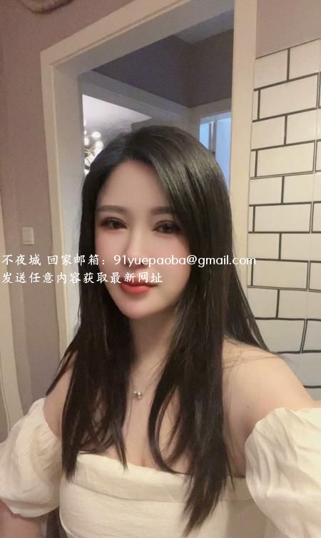 风情万种喷水少妇紫一