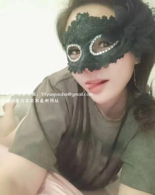 淫荡小骚货