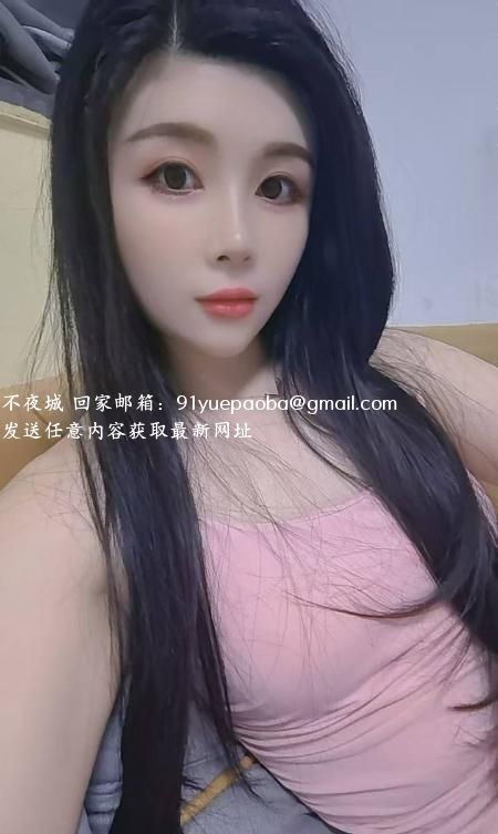 苗条性感颜值妹子