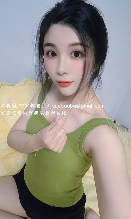 苗条性感颜值妹子