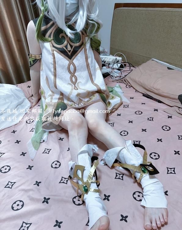 翘臀coser女友