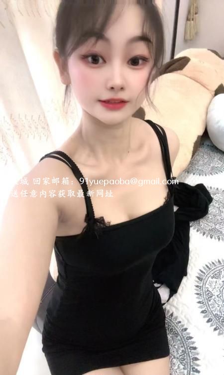 小纯御姐风的姑娘