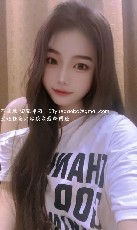 肥臀年轻妹子