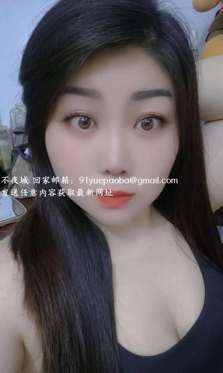 三刷巨乳衣衣