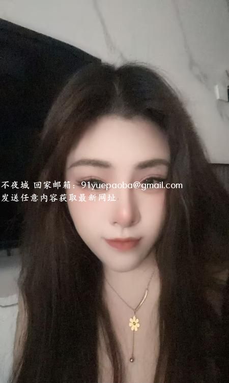 天河长腿迎容儿