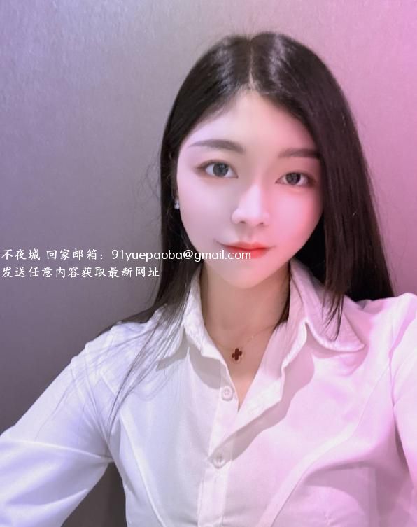 长腿黑丝诱惑