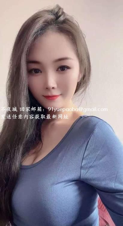 大奶子少妇
