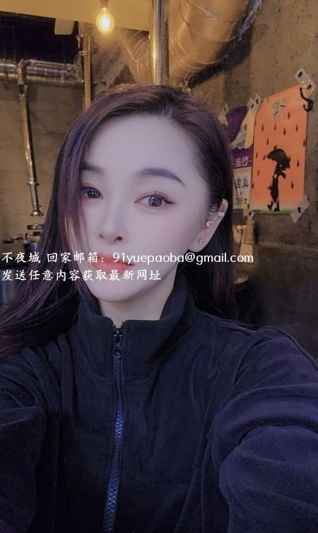情趣诱惑颜值甜儿