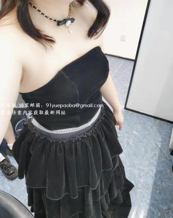 温柔热情的川妹子