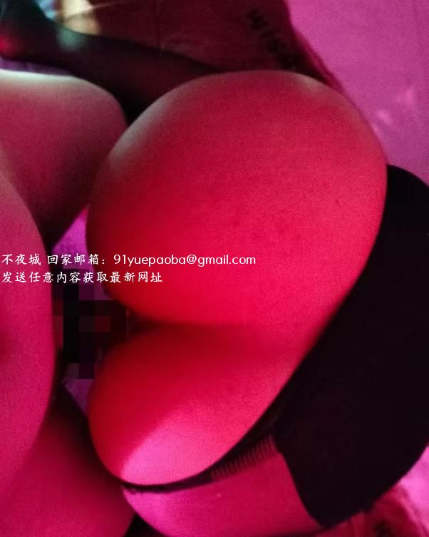 滨江蜜桃臀艾琳