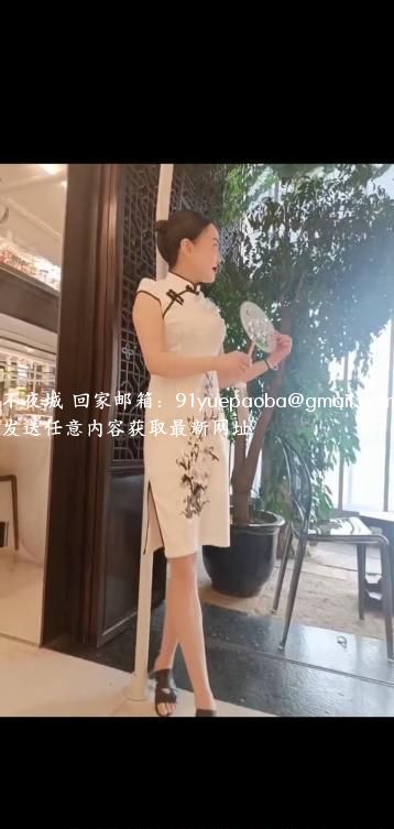 风韵骚熟女