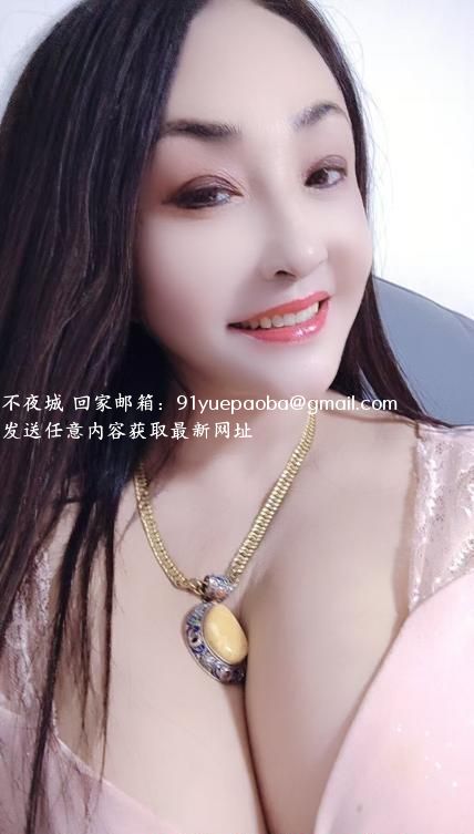 塘沽大胸熟女大幂幂