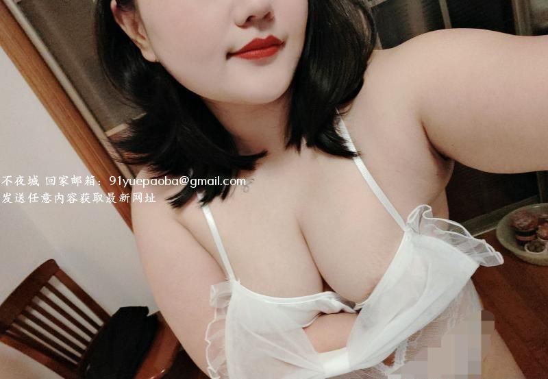 丰满巨臀重庆妹