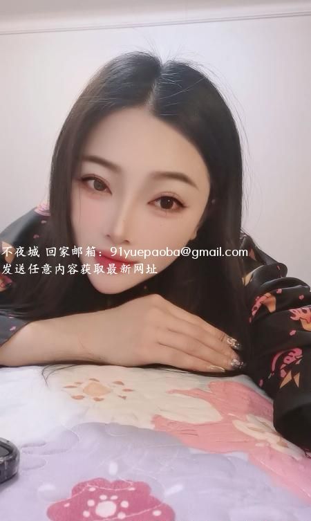 拱墅纹身美女嘉佳