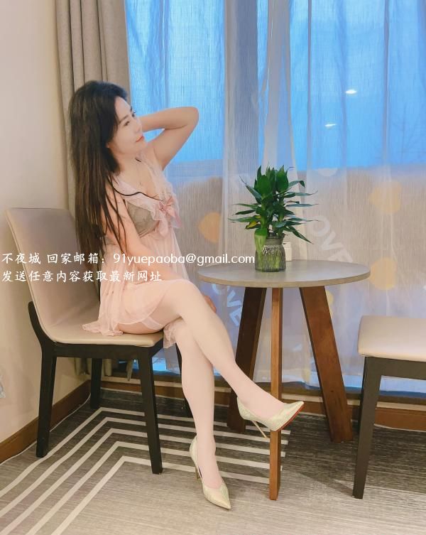 姑苏胸大屁股大少妇