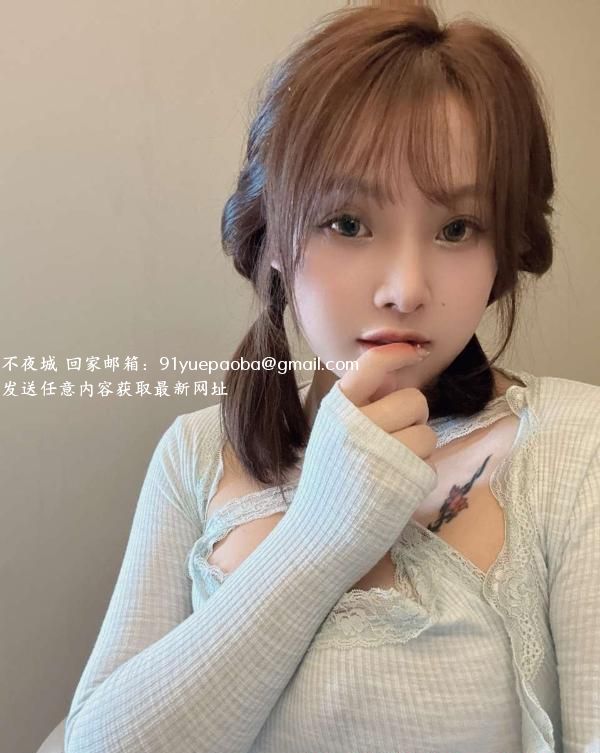 静安大胸妹子