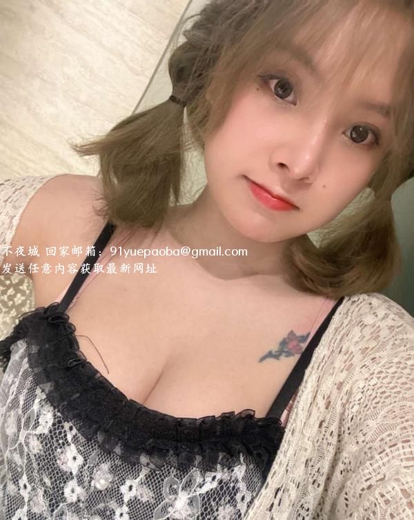 静安大胸妹子