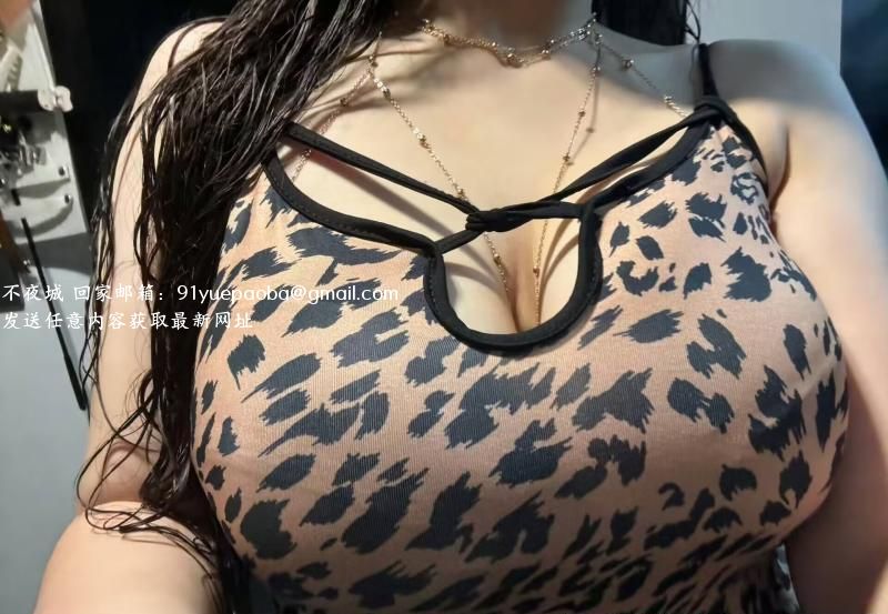 河东大胸妹芳儿
