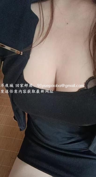金水大胸少妇