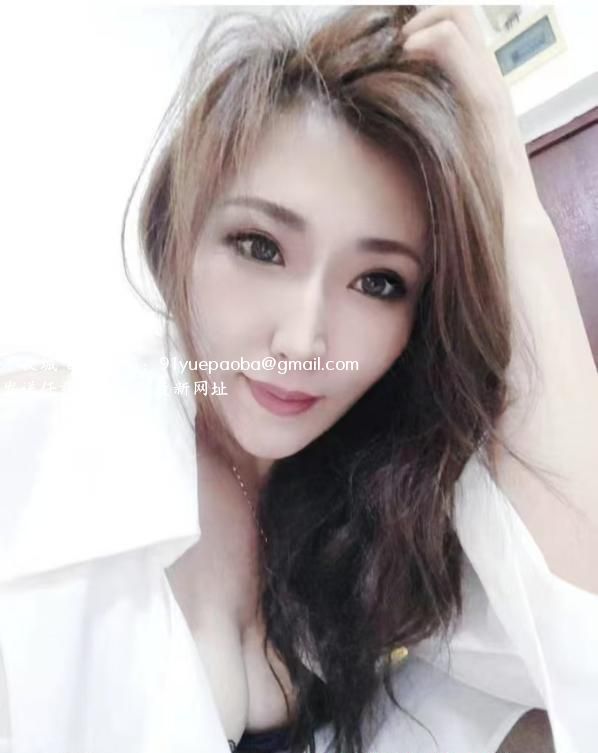 性感大长腿美女
