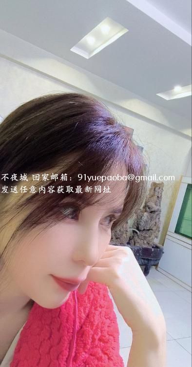 佛山骚少妇丝袜天天