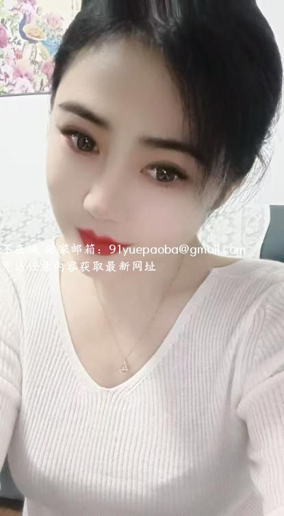 内蒙少妇胸大屁股大