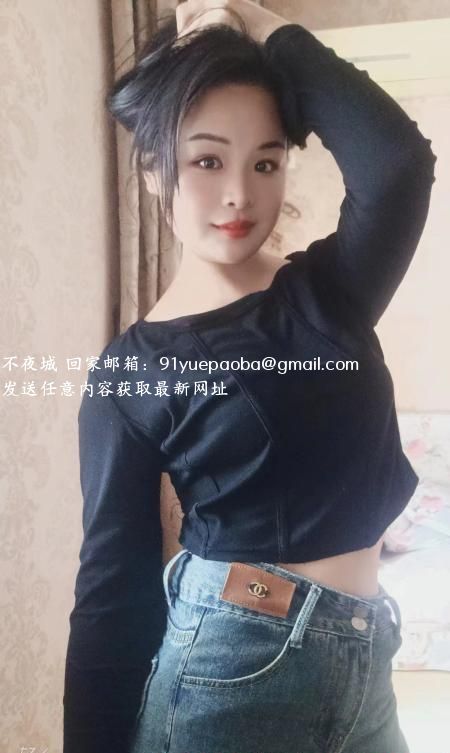 大乳微胖妹