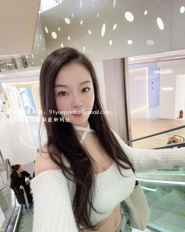 东门妃妃老师