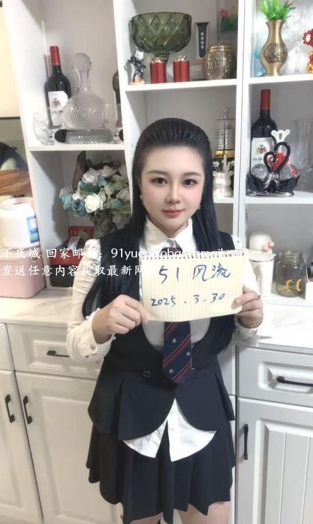 大奶骚货兰兰