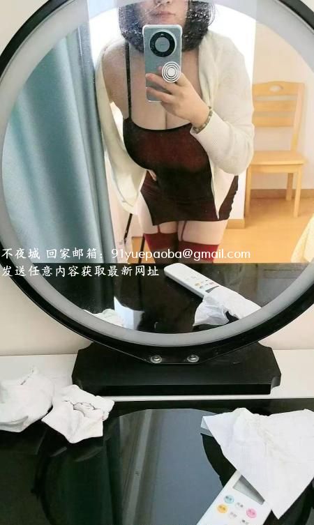 江宁混血妞